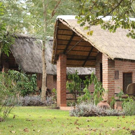 Barefoot Lodge And Safaris - Malawi Lilongwe Bagian luar foto