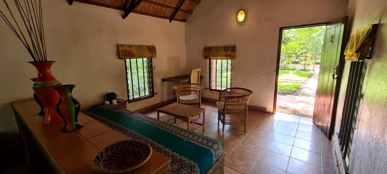 Barefoot Lodge And Safaris - Malawi Lilongwe Bagian luar foto