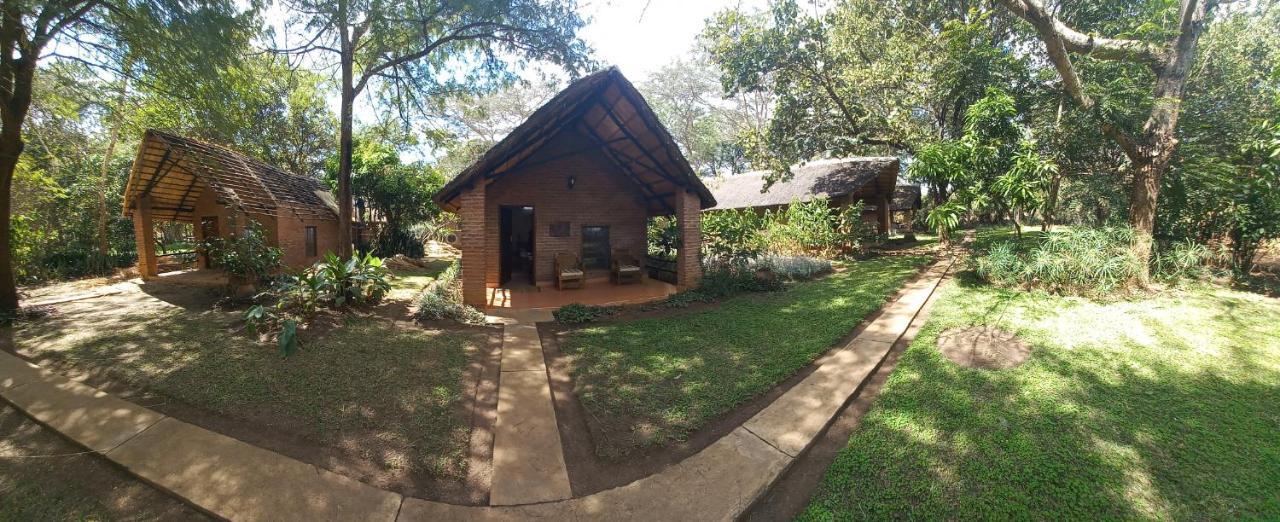 Barefoot Lodge And Safaris - Malawi Lilongwe Bagian luar foto