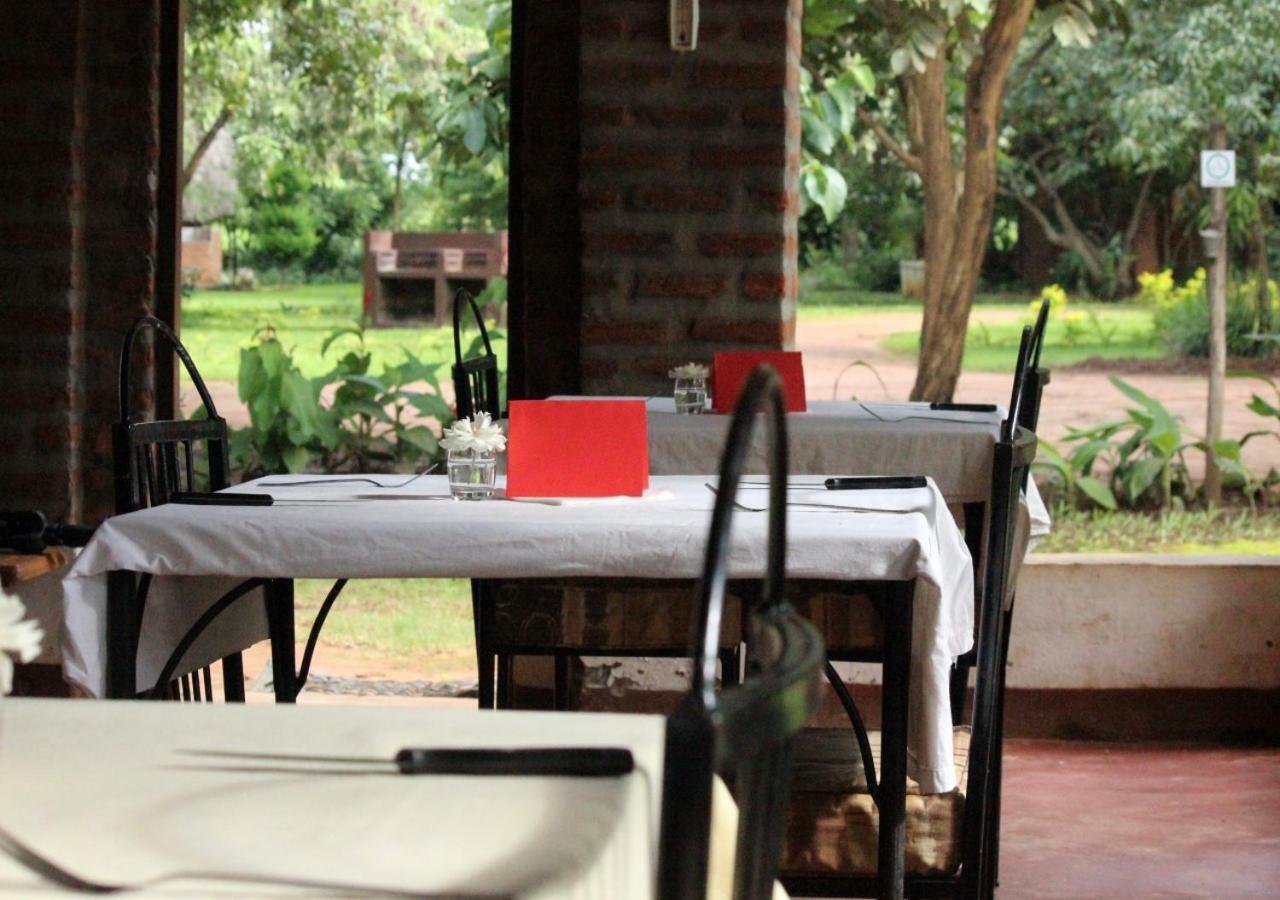 Barefoot Lodge And Safaris - Malawi Lilongwe Bagian luar foto
